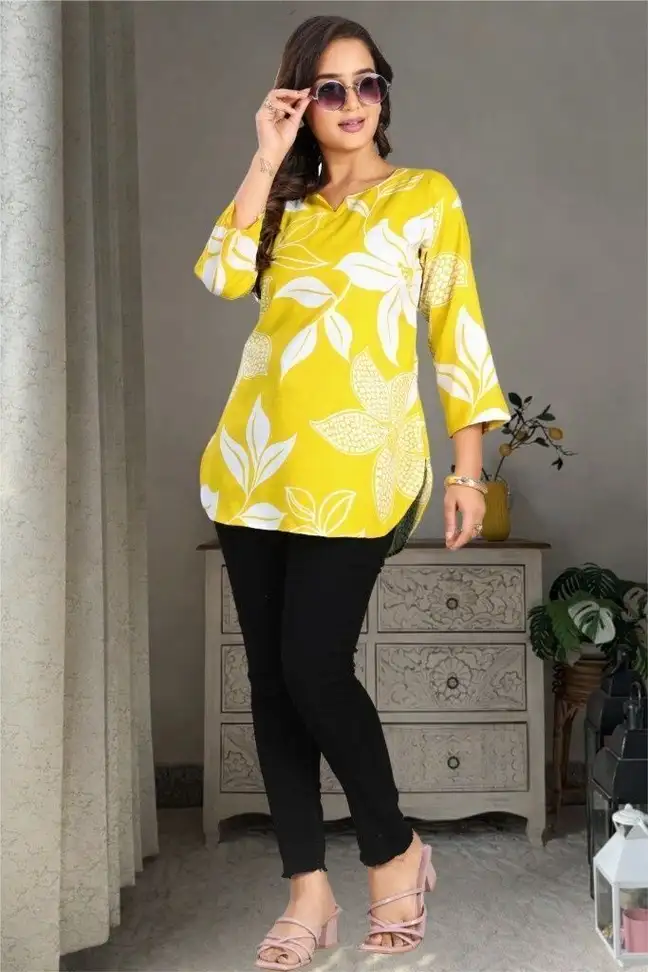 VHCK ENTERPRISE Party Printed Women Yellow Top (S)